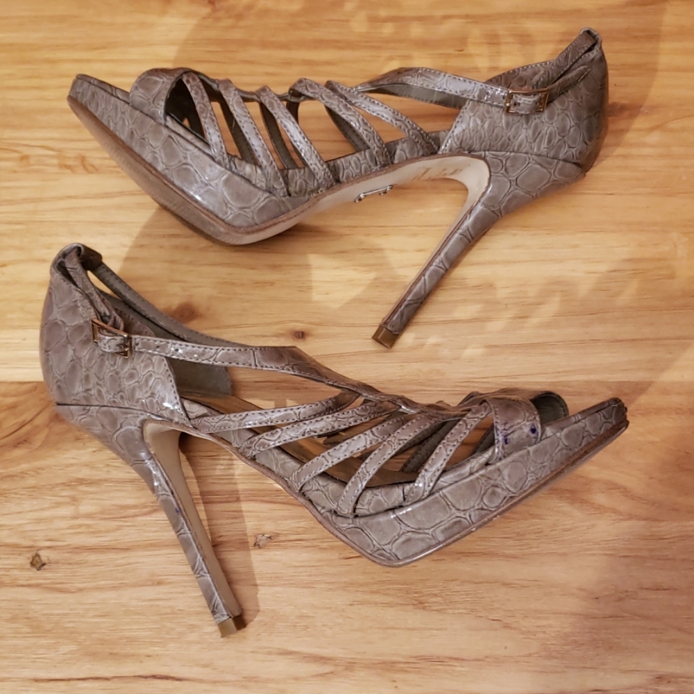 *EUC Bakers Strappy Heels Snake Skin Print …